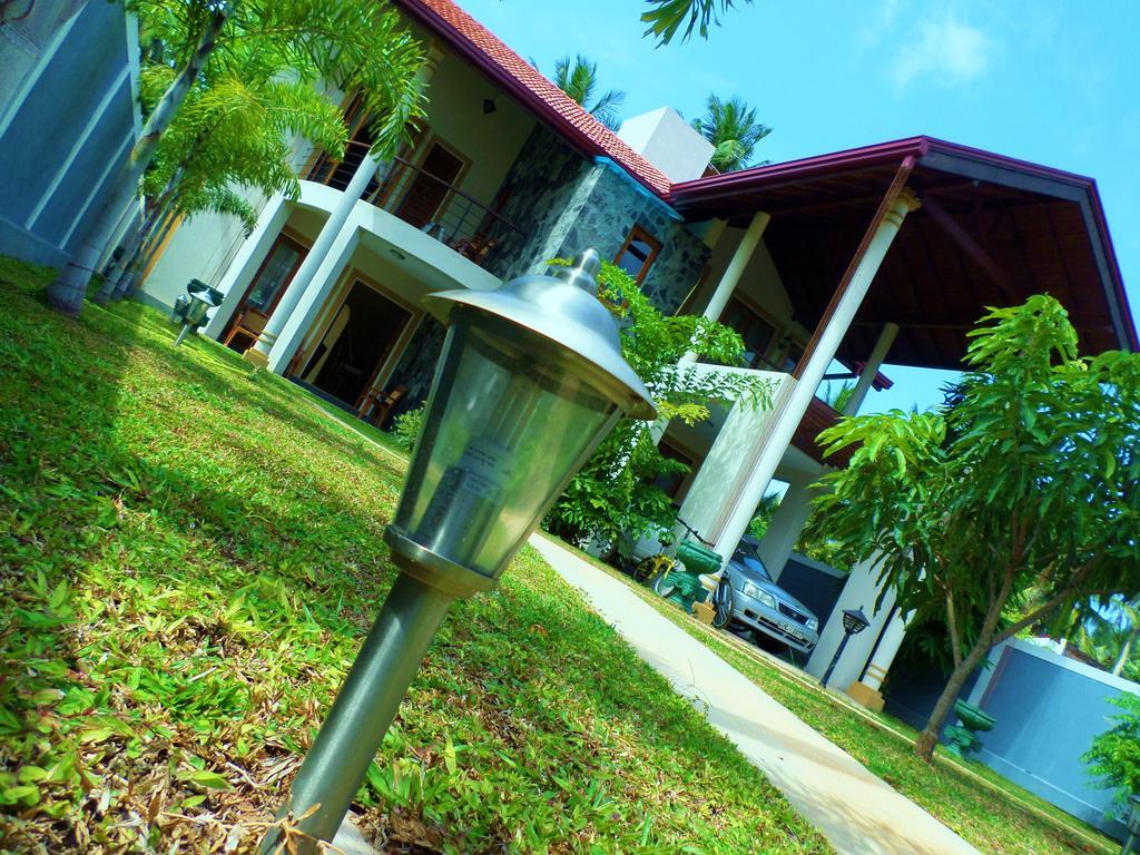 Northwood Residence - Marawila Exterior photo